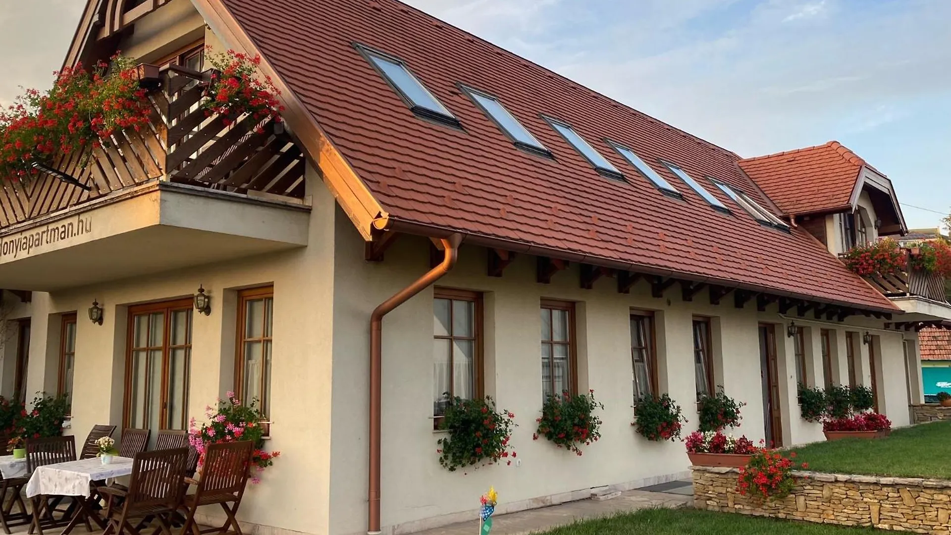 Gardonyi Apartman Apartment Eger